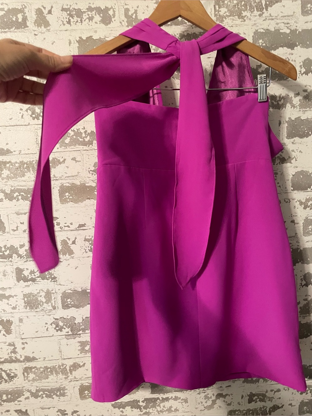 DO+BE Hot Pink Halter Mini Dress Size Large | Deep Plunge Open Back Cocktail - Picture 4 of 9
